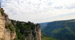 Gorges de la Dourbie Grands Causses shutterstock 111402605, Cevennen