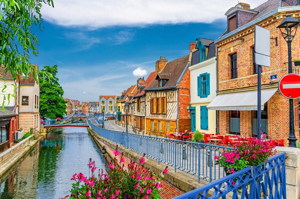 Saint Leu Amiens somme noord frankrijk shutterstock 2427468303, Amiens