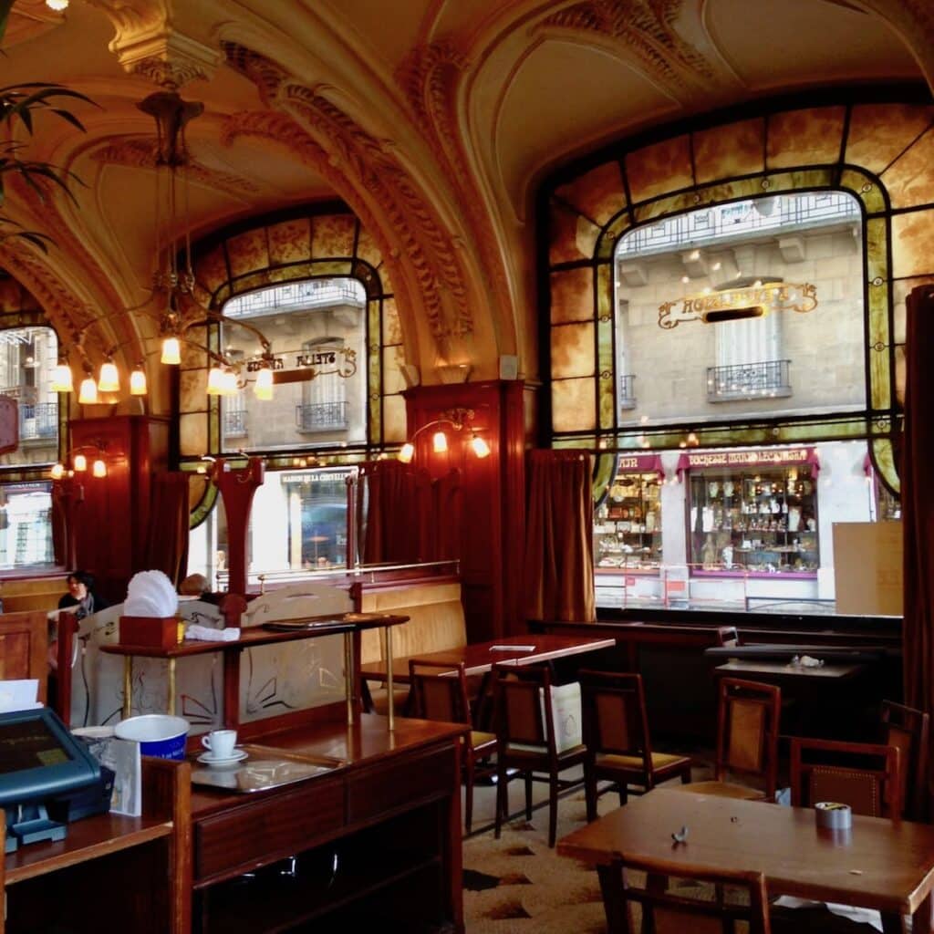 Het interieur van Brasserie l’Excelsior in Nancy