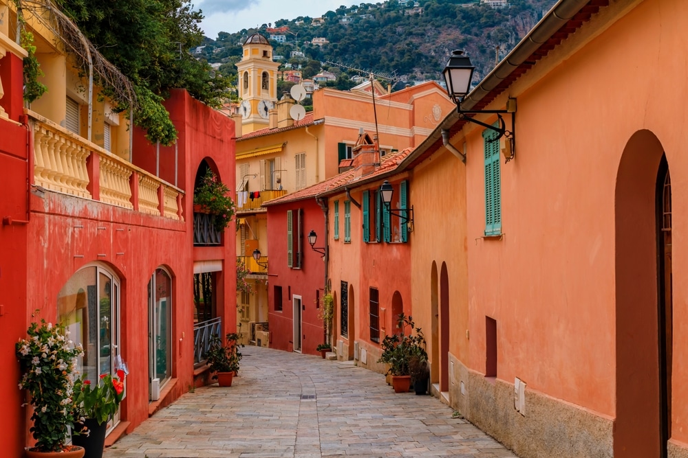 Villefranche sur Mer oude binnenstad shutterstock 2226473515, Villefranche-sur-Mer