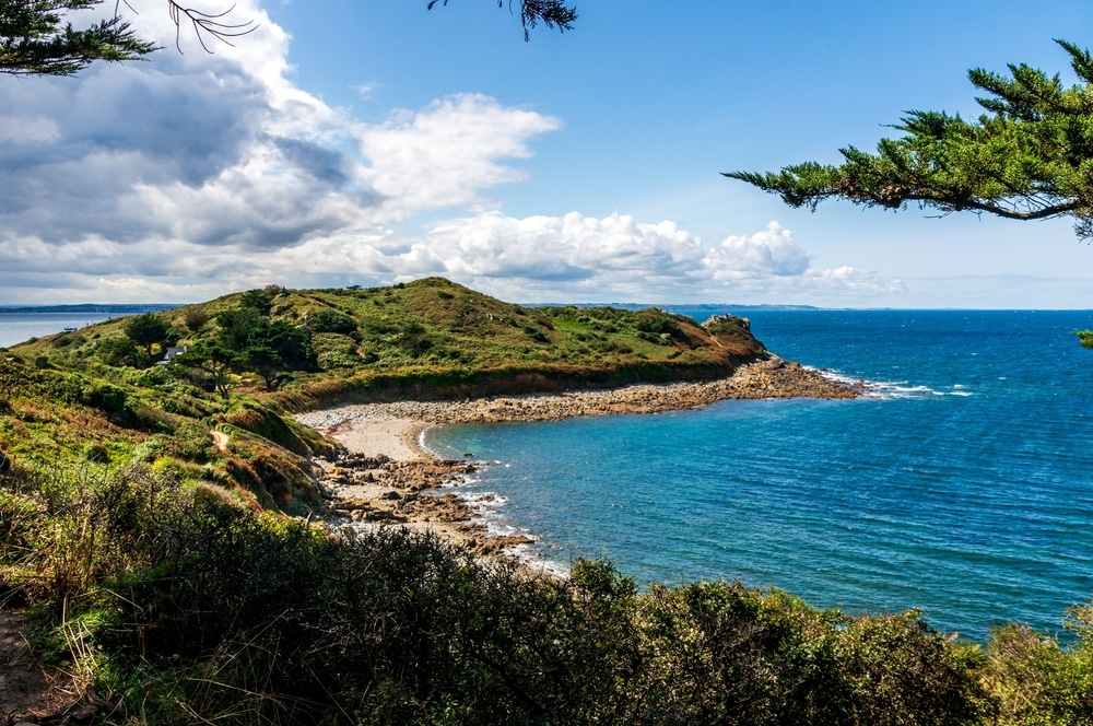 Pointe de Bihit Trebeurden roze granietkust bretagne Frankrijk shutterstock 2362703315, roze granietkust