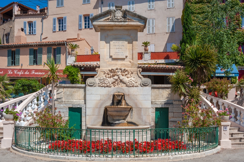 Place Neuve - Grimaud