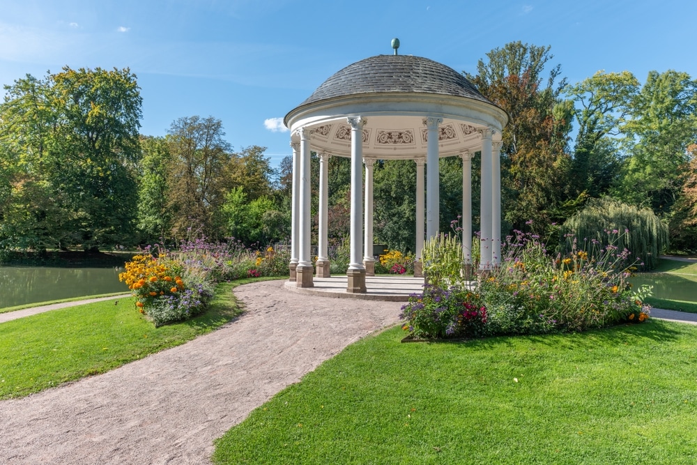 Parc de lOrangerie straatsburg elzas shutterstock 2056613087, Straatsburg