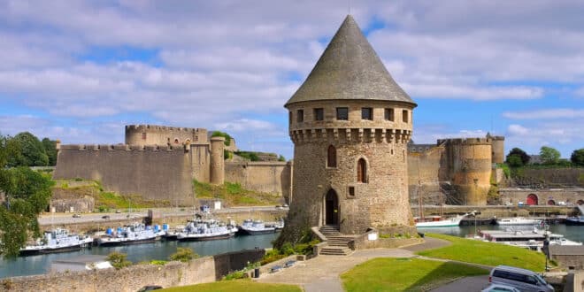 Tanguy toren in Brest Shutterstock 689315494, bijzonder overnachten in de Champagnestreek